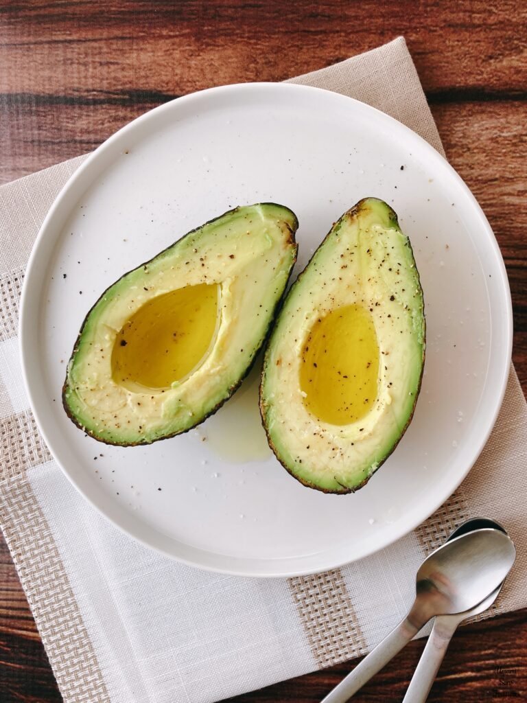 Avocado olive oil pepper salt 